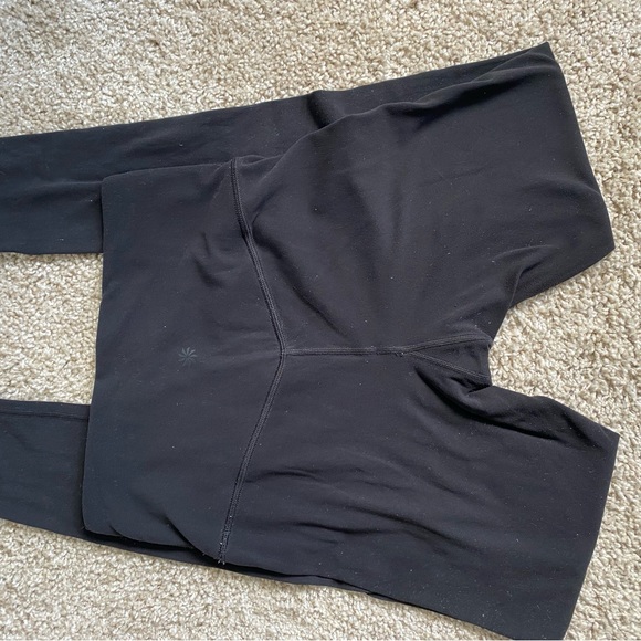 Women’s Athleta 7/8 Ultra High Rise Leggings - Picture 2 of 5